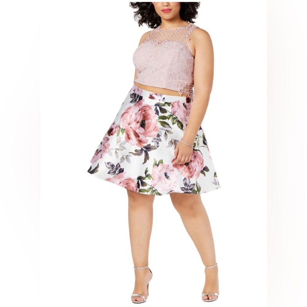 Plus Size Two Piece Semi-formal Sparkle Floral Outfit 24W